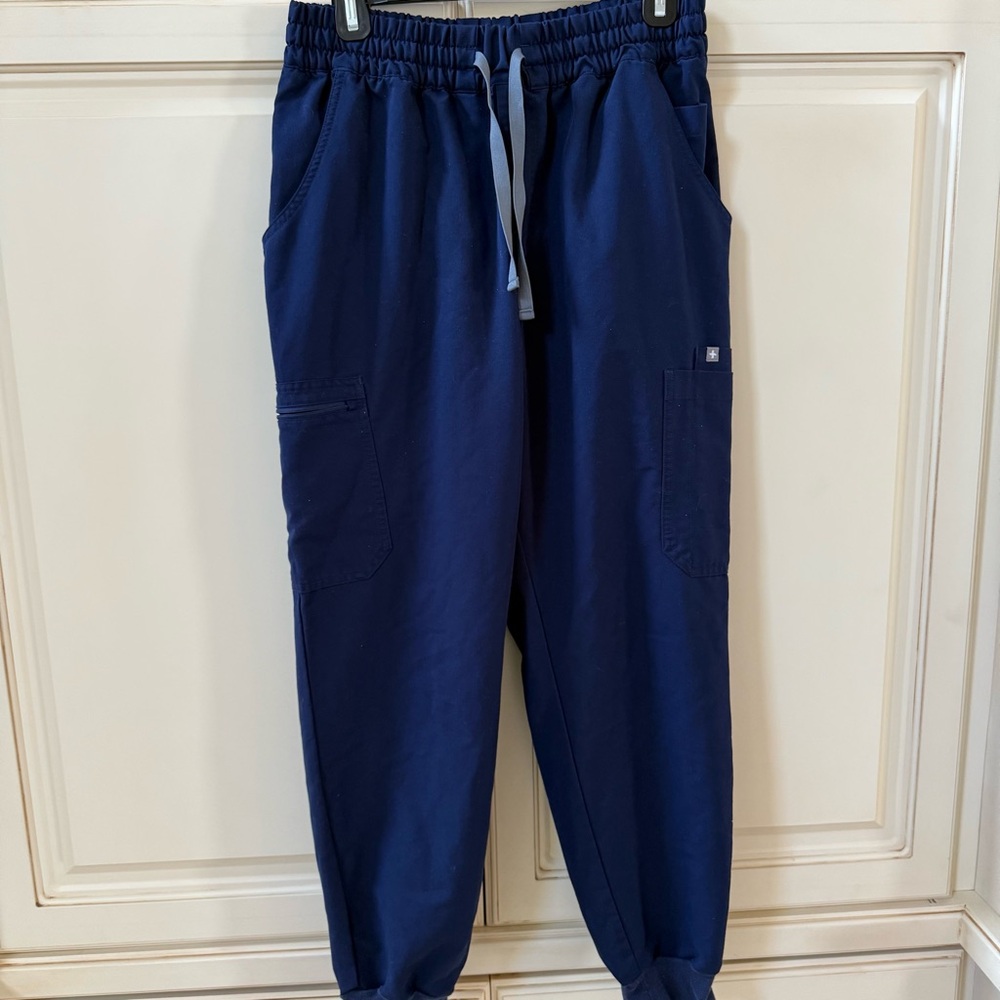 Figs Navy Jogger Scrub Pants